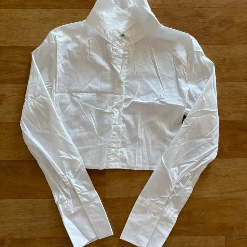 [BUNJANG] White Cropped Shirt Blouse - Size S / 화이트 크롭 셔츠 블라우스 S사이즈