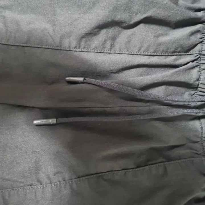 [BUNJANG] Descente Black Cargo Jogger Training Pants / (세탁 완료)데상트 블랙 카고 조거 트레이닝 바지 28~30사이즈