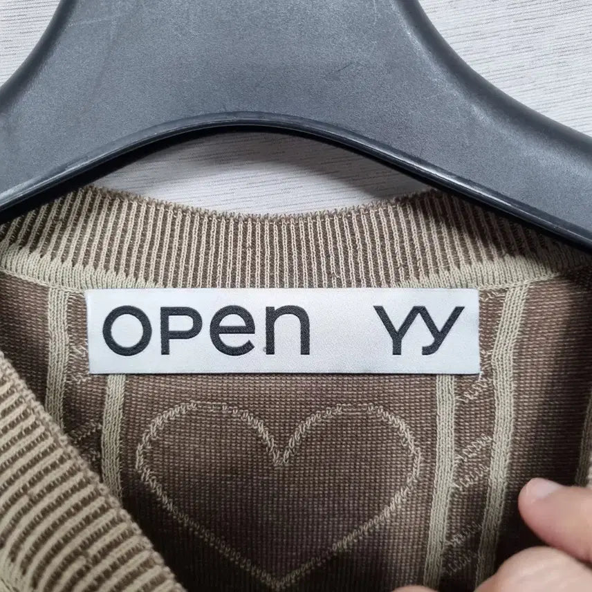 [BUNJANG] Open Yy Heart Pattern Knit Top / 오픈 Yy 반팔 니트 여66-77ㅡ0410