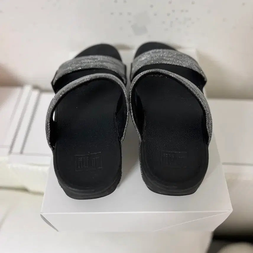 [SOLD OUT] 핏플랍 글리터 샌들 슬리퍼
