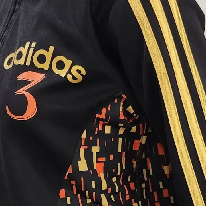 [BUNJANG] Adidas Pixel Track Top / 아디다스 픽셀 트랙탑