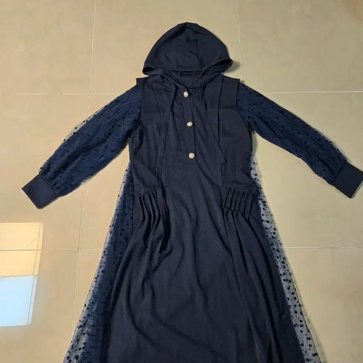 [SOLD OUT] 오즈세컨 네이비 후드 도트  원피스
