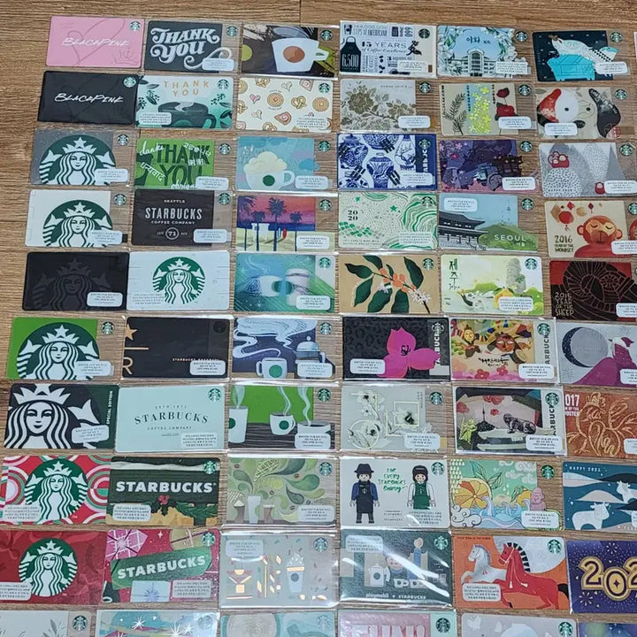[BUNJANG] Starbucks 2012-2026 Domestic Blank Card Collection Bundle (142 Cards) / 142장 스타벅스 2012 ~ 2026 국내 공카드 수집카드 일괄 판매