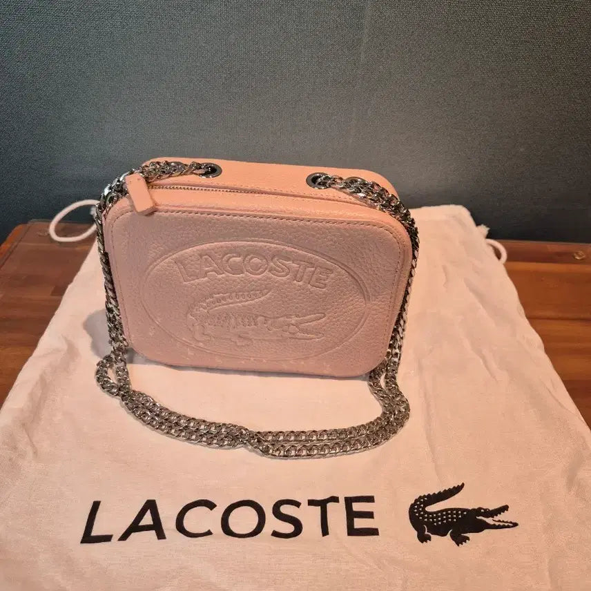 [BUNJANG] Lacoste Pink Chain Crossbody Bag / 라코스테 핑크 체인 크로스백 (새상품)