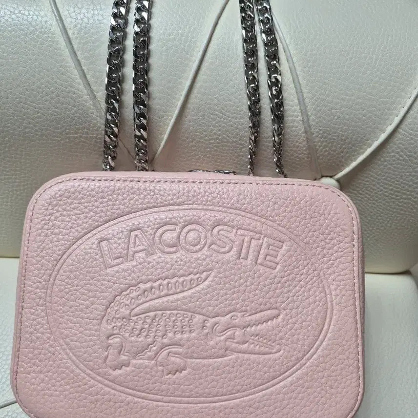 [BUNJANG] Lacoste Pink Chain Crossbody Bag / 라코스테 핑크 체인 크로스백 (새상품)