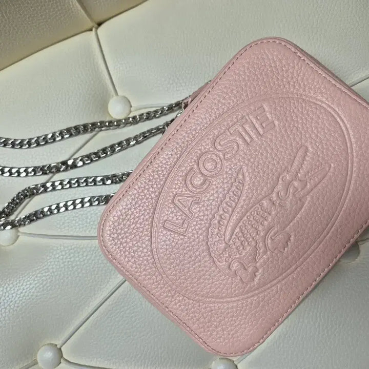 [BUNJANG] Lacoste Pink Chain Crossbody Bag / 라코스테 핑크 체인 크로스백 (새상품)