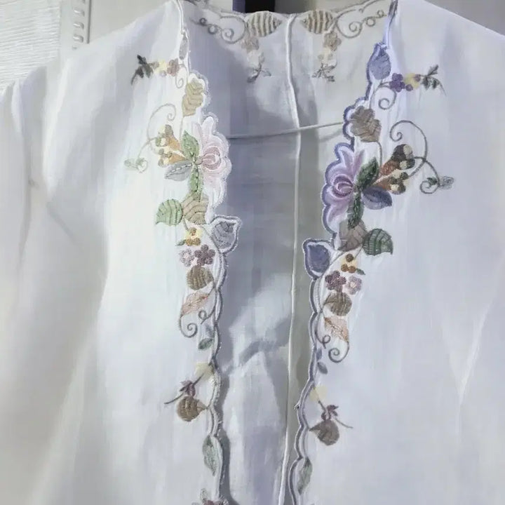 [BUNJANG] Embroidered Ramie Open Jacket / 모시 자수 오픈형 자켓