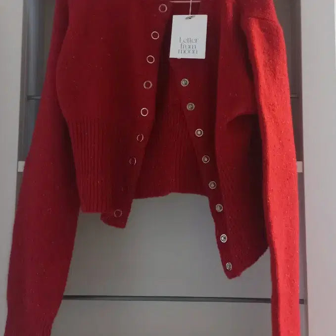 [BUNJANG] Letter from Moon Connie Dust Fine Wool Cardigan, Red, Free Size / 새상품 레터프롬문 코니 더스트 파인 울 가디건, 레드, free