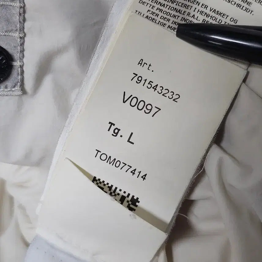 [SOLD OUT] 스톤아일랜드 매크로 립스탁 나일론 메탈 다운 자켓