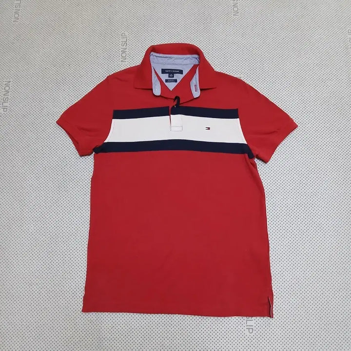 [BUNJANG] Tommy Hilfiger Red Stripe Polo Shirt / 타미힐피거 레드 스트라이프 반팔 폴로티