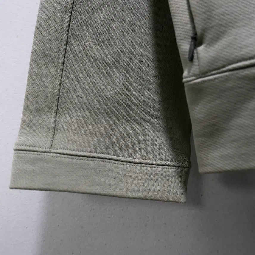 [BUNJANG] Roughside Sweatshirt Pale Green / (KR/2) 러프사이드 스웻셔츠 페일 그린