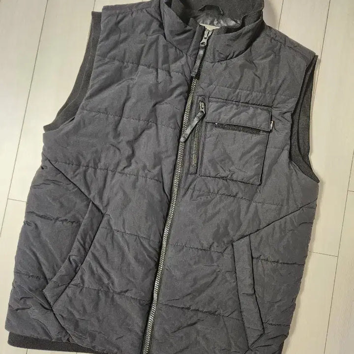 [BUNJANG] National Geographic Areola Pocket Padded Vest XL / 내셔널지오그래픽 아레올라 포켓 패딩 베스트 사이즈105 xl사용감 외