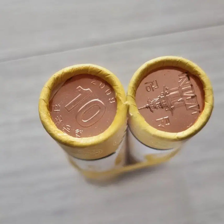 [BUNJANG] 2009 10 Won Coin Bundle Set / 2009년10원 동전 2롤 (미개봉)을일괄판매합니다
