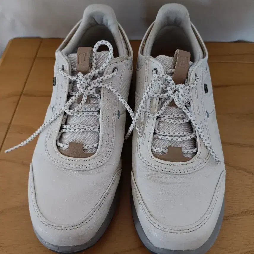 [BUNJANG] FootJoy FJ White Golf Shoes (Size 235) / 풋조이 FJ 골프화 화이트 사이즈 235