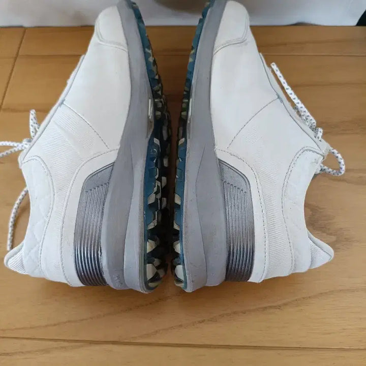 [BUNJANG] FootJoy FJ White Golf Shoes (Size 235) / 풋조이 FJ 골프화 화이트 사이즈 235