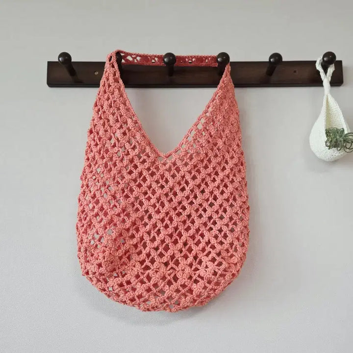 [BUNJANG] Hand-Knitted Floral Hobo Bag / 손뜨개 꽃무늬 호보백(샘플할인)