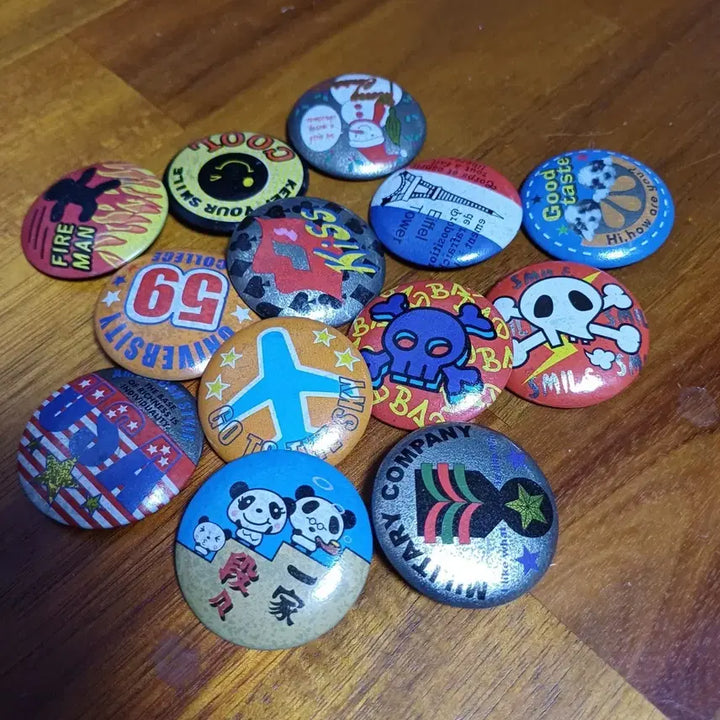 [BUNJANG] Bundle Set Vintage Classic Badge Pins / 일괄)빈티지 고전 뱃지 핀뱃지