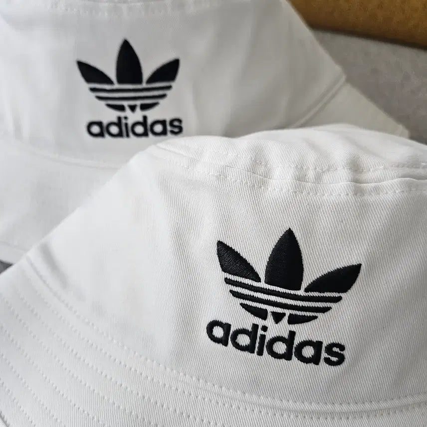 [BUNJANG] Adidas Bucket Hat, Airliner Bag, Mini Bowling Bag / 아디다스 버킷햇, 미니볼링 백, 에어라이너백- FQ4641,IR0439외