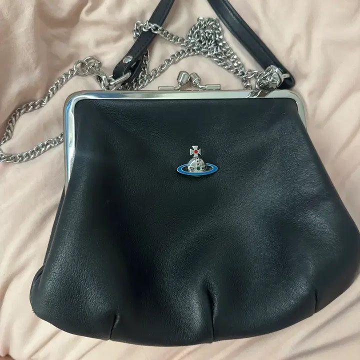 [BUNJANG] Vivienne Westwood Granny Napa Frame Purse Chain Tote Bag / 월요일만) 비비안웨스트우드 그래니 나파 프레임 펄스 체인 토트백