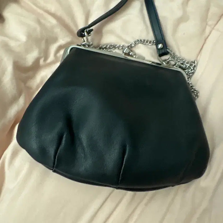 [BUNJANG] Vivienne Westwood Granny Napa Frame Purse Chain Tote Bag / 월요일만) 비비안웨스트우드 그래니 나파 프레임 펄스 체인 토트백