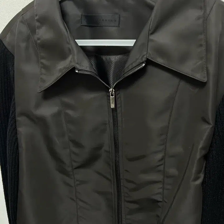 [BUNJANG] Trimingbird Knit Sleeve Crop Jacket Deep Brown / 트리밍버드 니트 슬리브 크롭 자켓 딥브라운