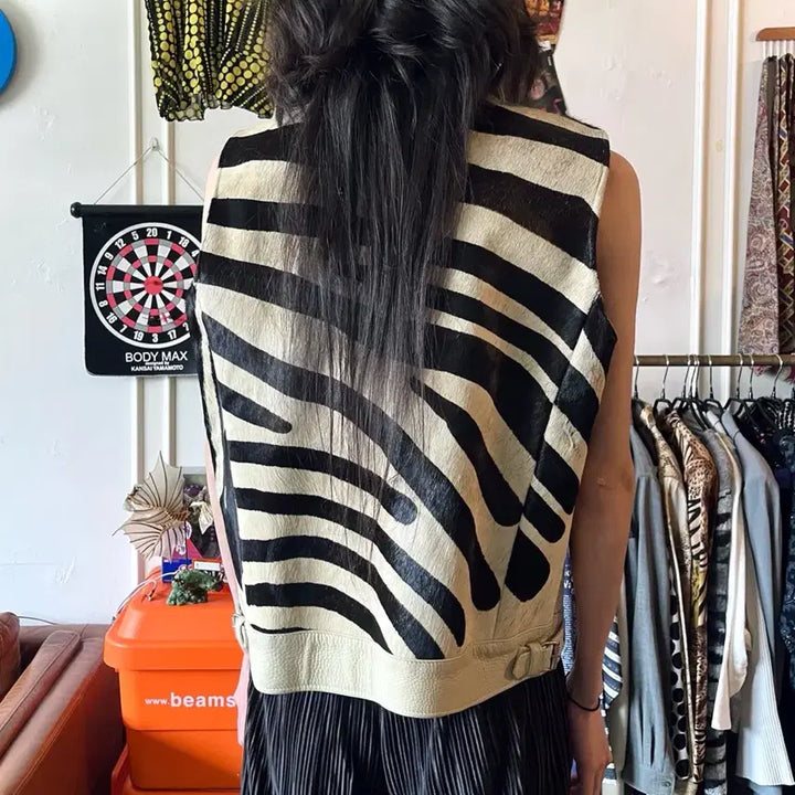 [SOLD OUT] GUCCI 올드 구찌 부틀랙 리얼 송치 카우 레더 빈티지 지브라 베스트