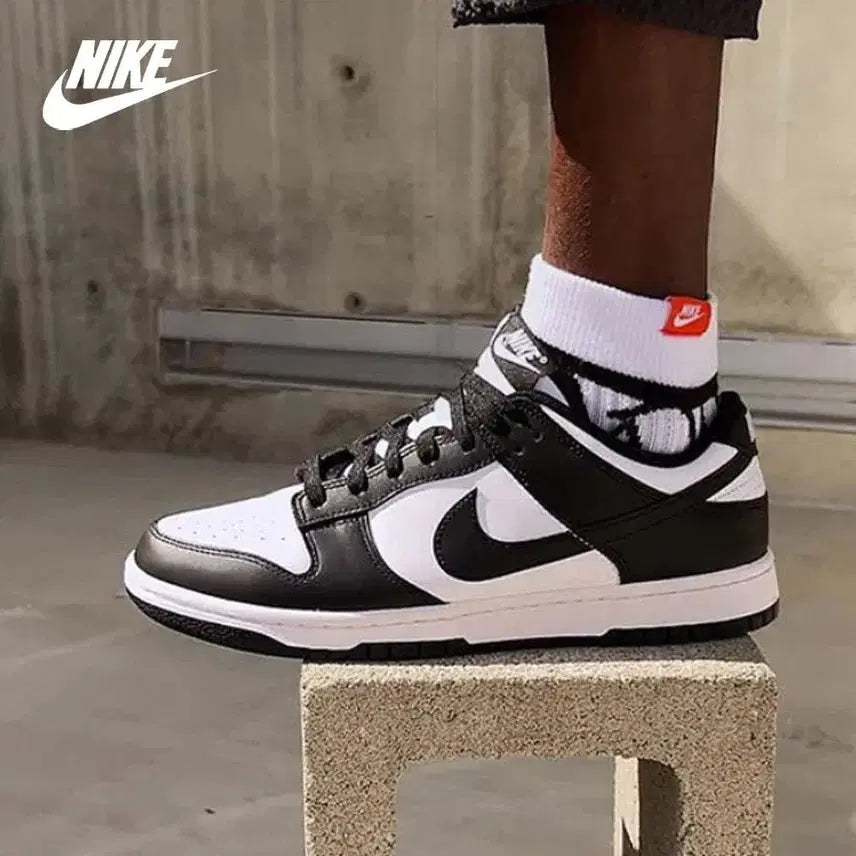 [BUNJANG] Nike Dunk Low (Panda) Sneakers / 나이키 덩크 로우 (범고래)