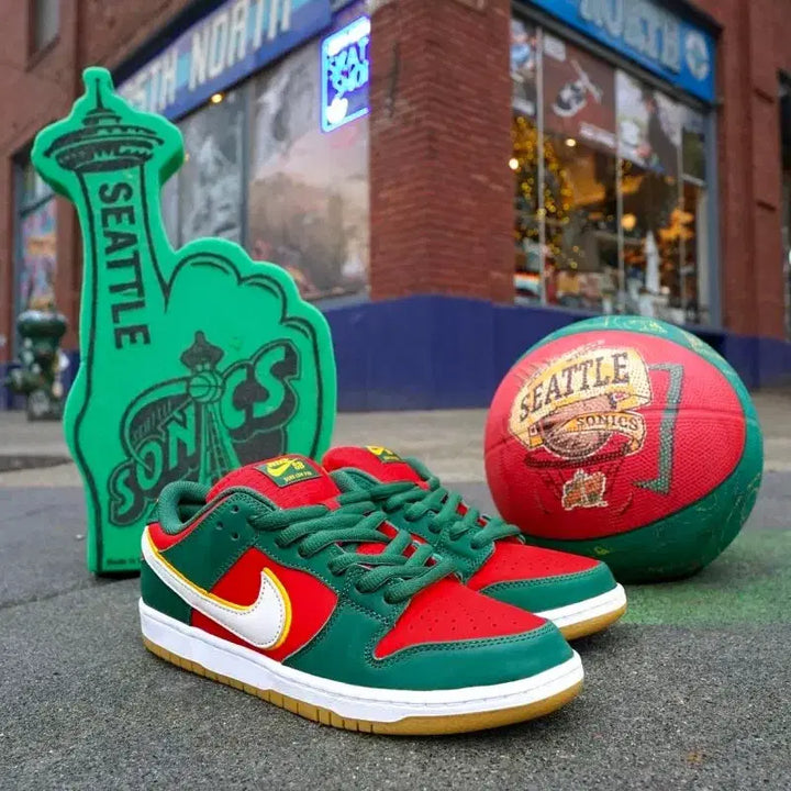 [BUNJANG] Nike SB Dunk Low Sneakers / 나이키 SB 덩크 로우