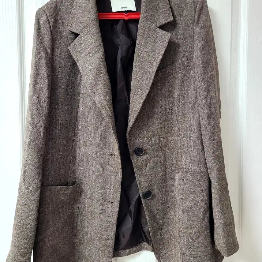 [SOLD OUT] 브라운 체크 자켓