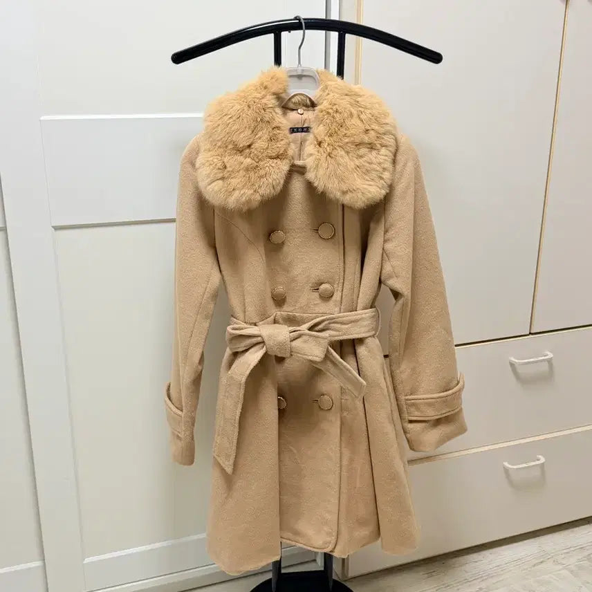 [BUNJANG] INGNI Detachable Fur Collar Coat / INGNI 코트