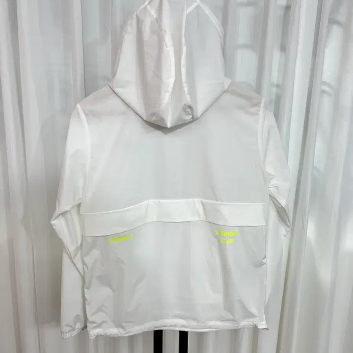 [SOLD OUT] 다이나핏 경량 후드 아노락 바람막이 2xs 아동가능