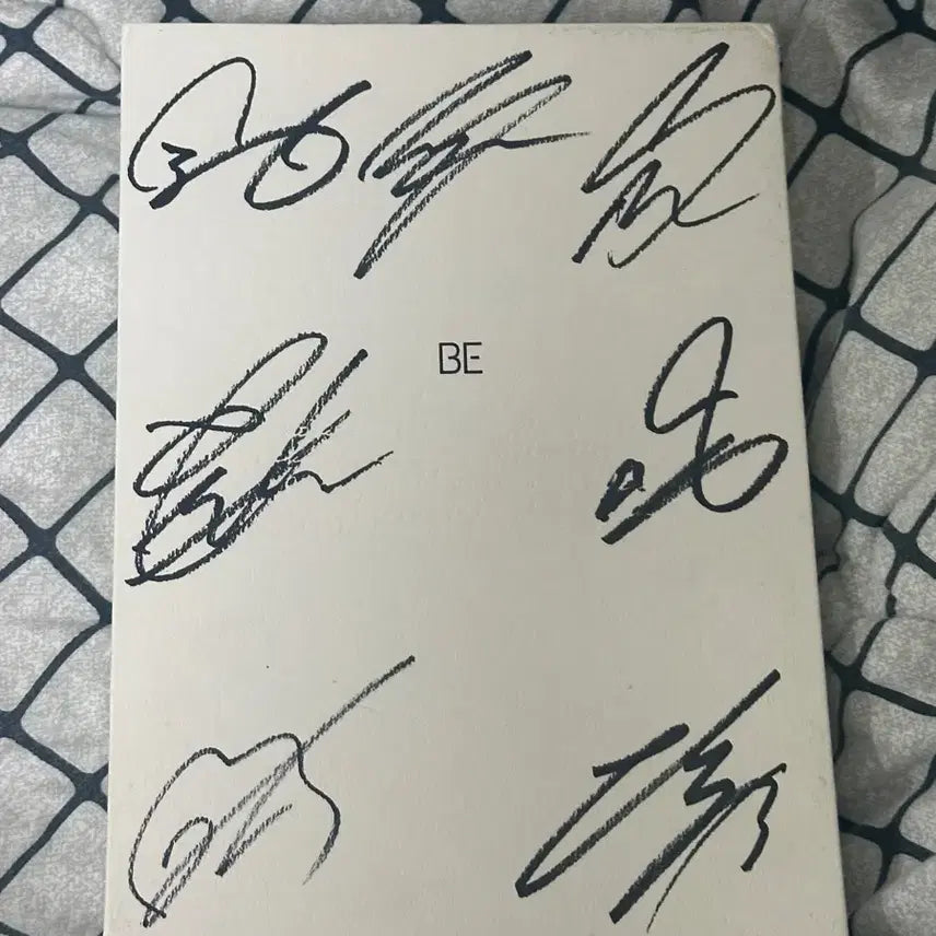 [BUNJANG] BTS BE Signed Album / 방탄소년단 BE 싸인앨범
