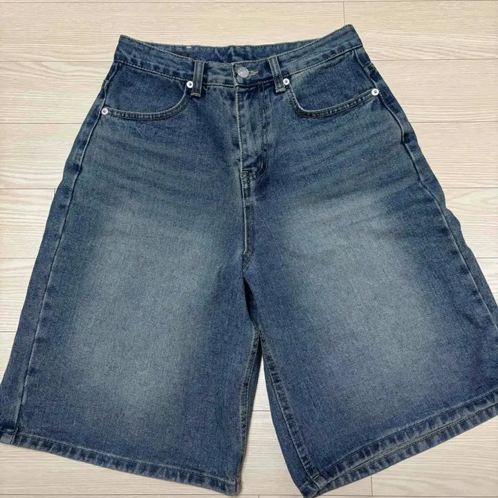 [BUNJANG] Ably Biedel Bermuda Pants - Size L / 에이블리 베이델리 버뮤다 팬츠 L