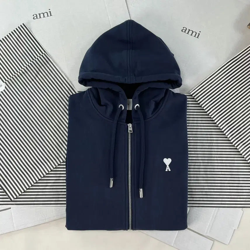 [BUNJANG] AMI Small Logo Embroidered Hoodie - Navy / 아미 AMI 후드집업 네이비 자수 하트 스몰로고  봄