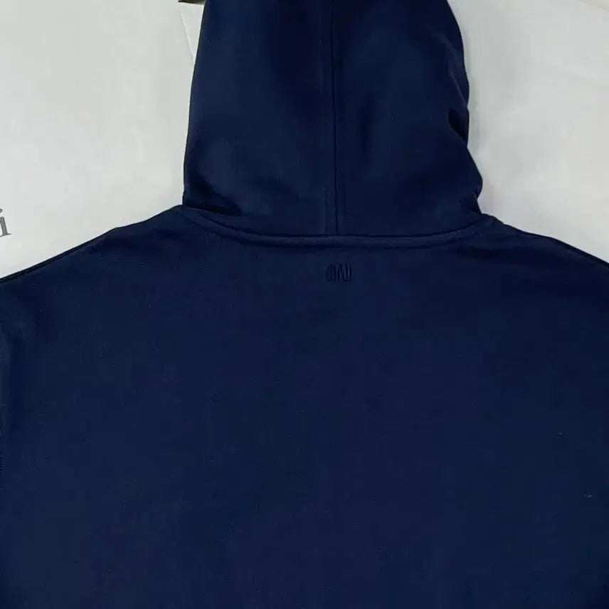 [BUNJANG] AMI Small Logo Embroidered Hoodie - Navy / 아미 AMI 후드집업 네이비 자수 하트 스몰로고  봄