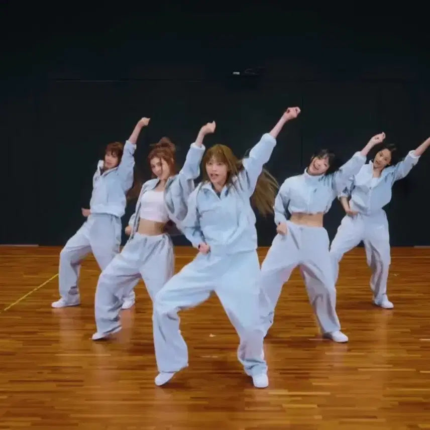 [BUNJANG] NewJeans Set-up Top / 뉴진스 셋업상의