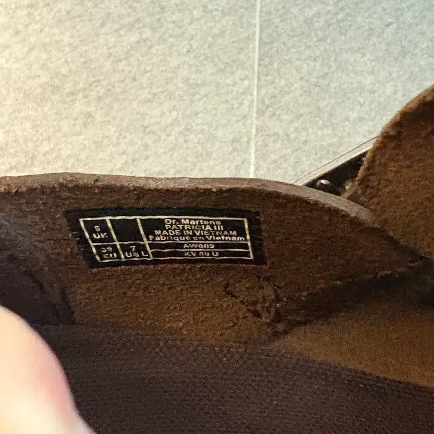 [BUNJANG] Dr. Martens Patricia 3 Brown Boots / 닥터마틴 패트리샤3 단종제품 팔아요