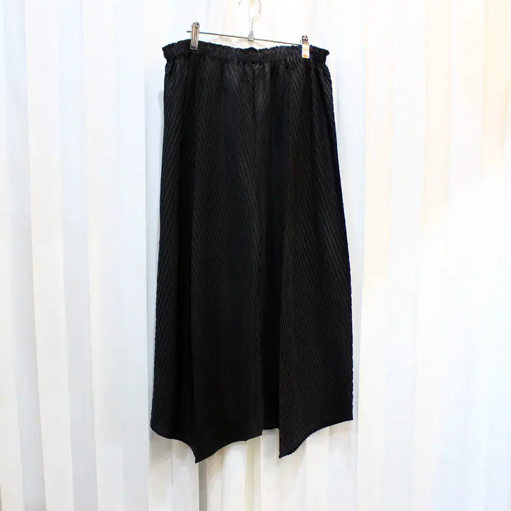 [SOLD OUT] 20s 27인치 플리츠미 사선플리츠 와이드핏 팬츠 b726