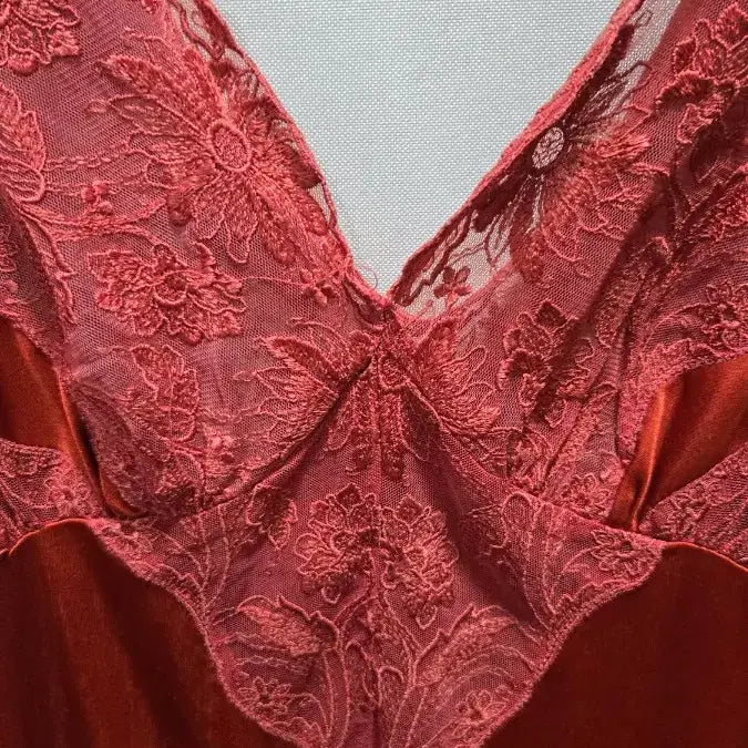 [BUNJANG] Red Lace Long Slip Dress / 레드 레이스 롱 슬립 90