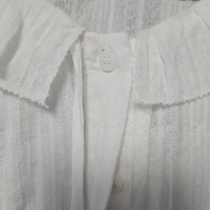 [BUNJANG] Frill Cotton Blouse / 프릴 면 블라우스