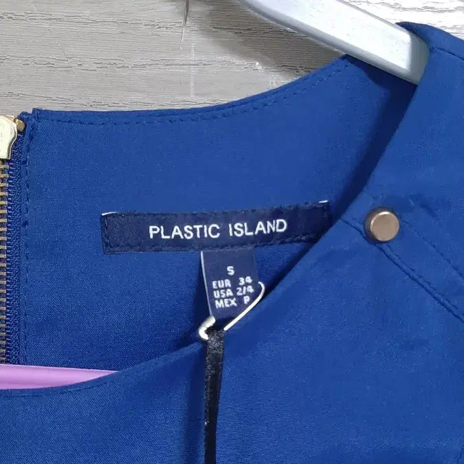 [BUNJANG] Plastic Island Lightweight T-shirt / (새상품)플라스틱아일랜드가벼운티