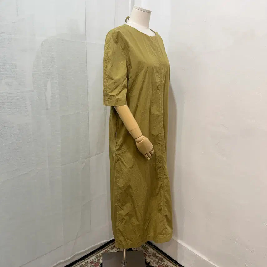[BUNJANG] Olive Crinkle Nylon Long Dress / 올리브 바스락 나일론 반팔롱원피스 롱드레스 4355