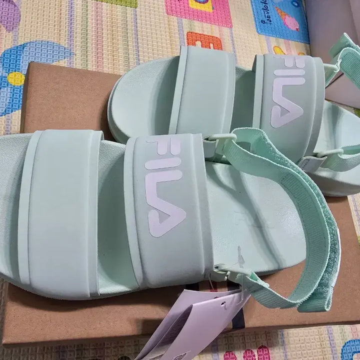 [BUNJANG] Fila Sandals Mint 230 / 휠라 샌들 민트 230