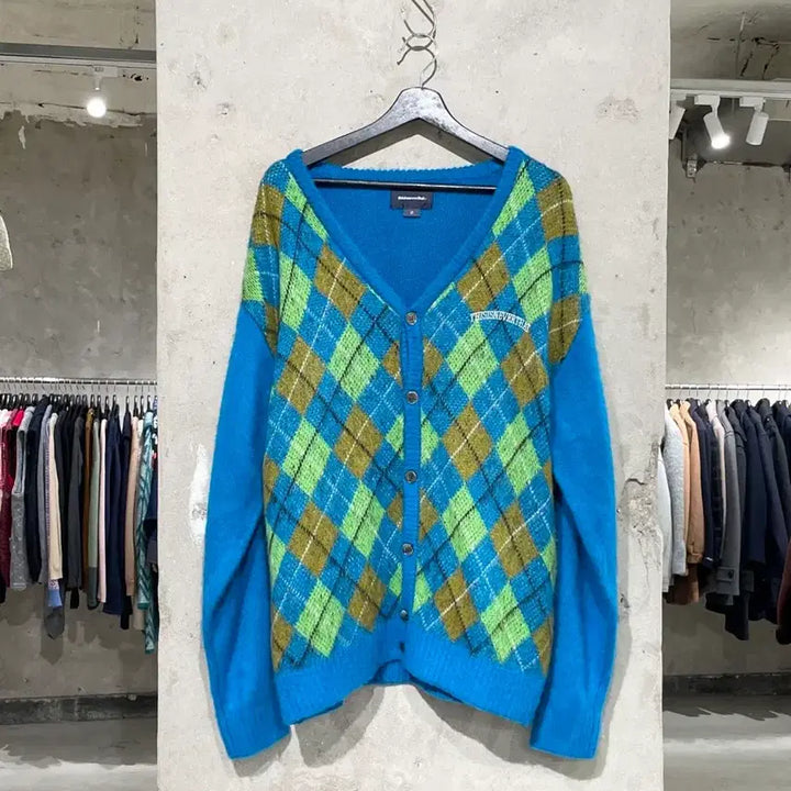 [BUNJANG] thisisneverthat Sapphire Argyle Acrylic Cardigan / 디스이즈네버댓 사파이어 아가일 아크릴 가디건