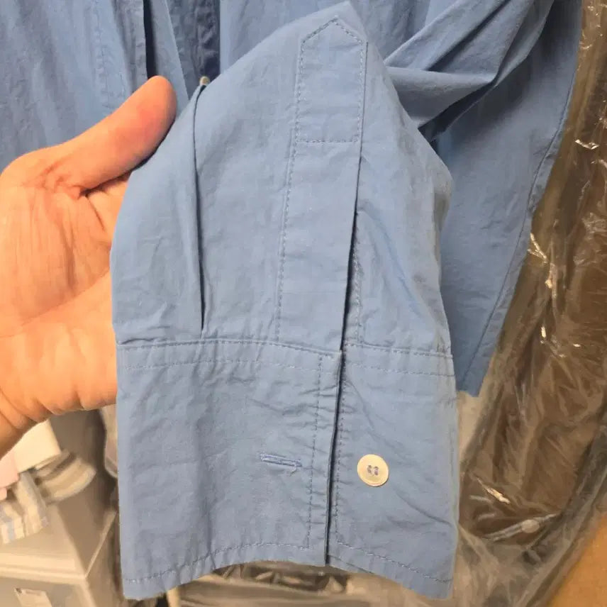 [SOLD OUT] 코튼 블루 셔츠