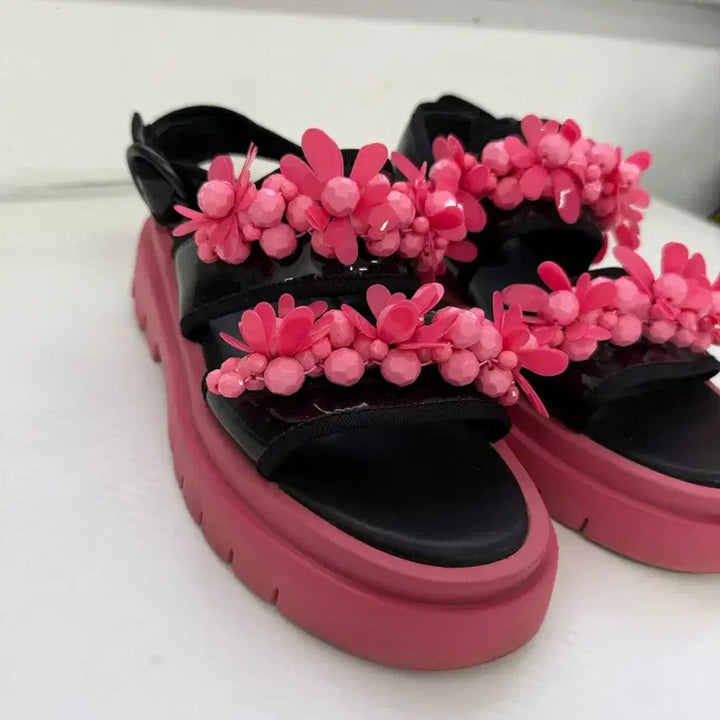 [SOLD OUT] 정품) 슈콤마보니 플랫폼 핑크 꽃 장식 샌들 350