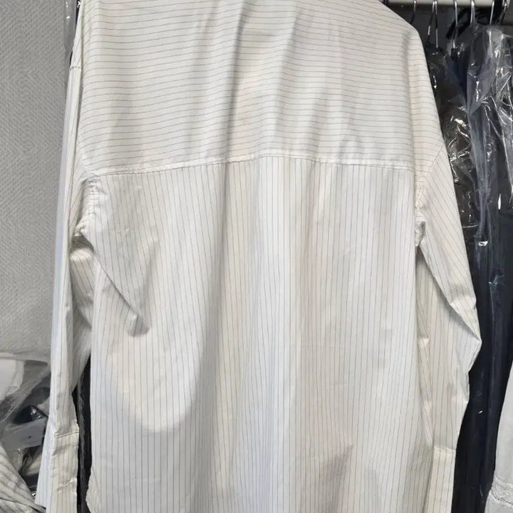[BUNJANG] London Plat Striped Shirt / [런던플랏]스트라이프 셔츠