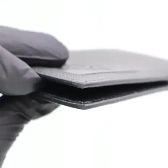 [BUNJANG] Prada Saffiano Leather Card Wallet / 프라다 사피아노 가죽 엠보싱 삼각로고 카드 지갑 2MC101 백화점