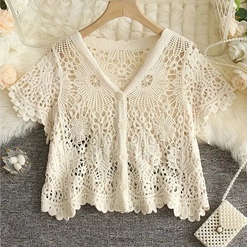 [SOLD OUT] 아이보리 크로셰 뜨개 반팔 가디건(새상품 프리사이즈)
