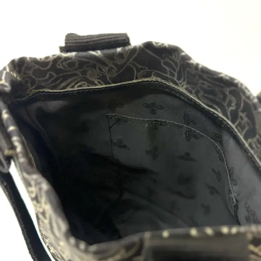 [BUNJANG] Vivienne Westwood Tote Bag / Vivienne Westwood 비비안 웨스트 우드 토트백